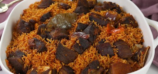 Step-By-Step Guide On How To Make Naija Jollof Rice, Step-By-Step Guide On How To Make Naija Jollof Rice