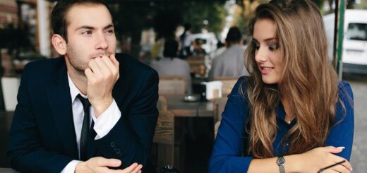 15 Basic Signs To Show A Girl Likes You And Is Attracted To You, 15 Basic Signs To Show A Girl Likes You And Is Attracted To You